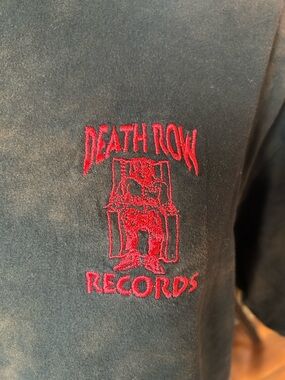 Death Row Records Embroidered Logo Short Sleeve Tee - Black/Red